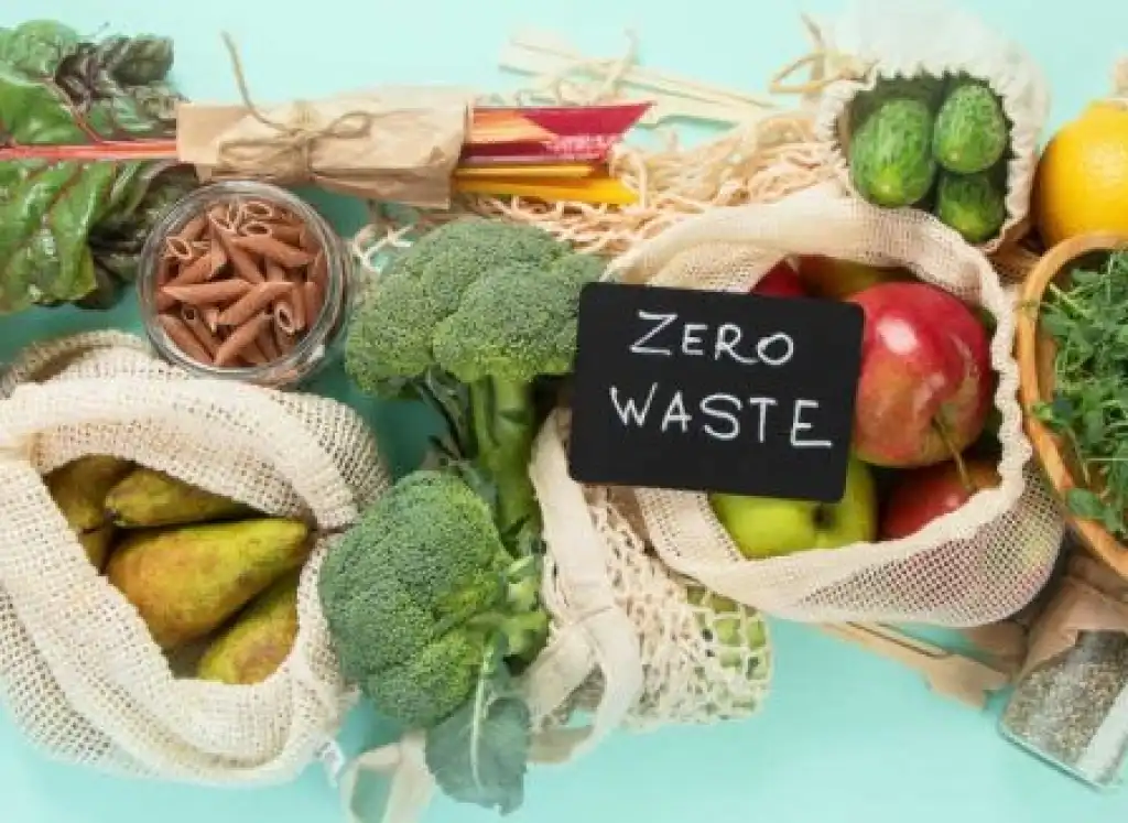 Spreco alimentare, quintessenza dello sviluppo non sostenibile